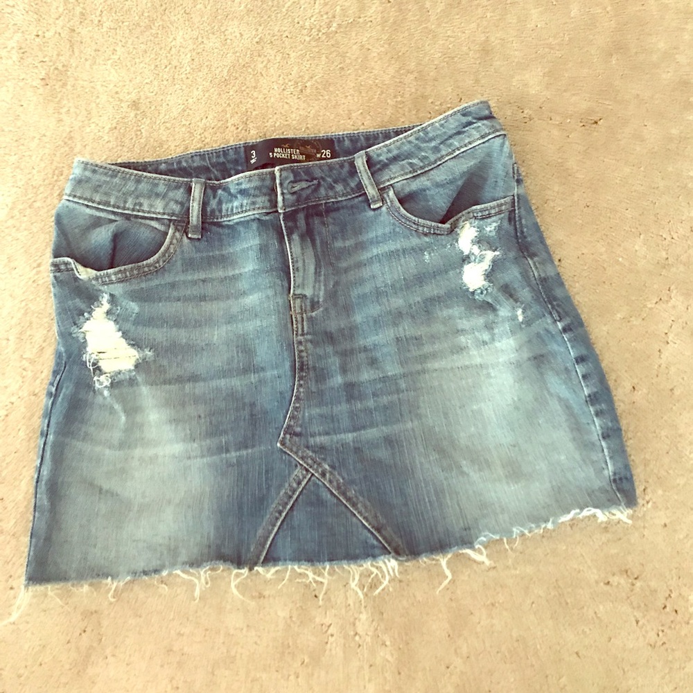 Hollister denim skirt size 3